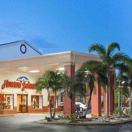 Howard Johnson By Wyndham Ft. Myers Fl Fort Myers Extérieur photo