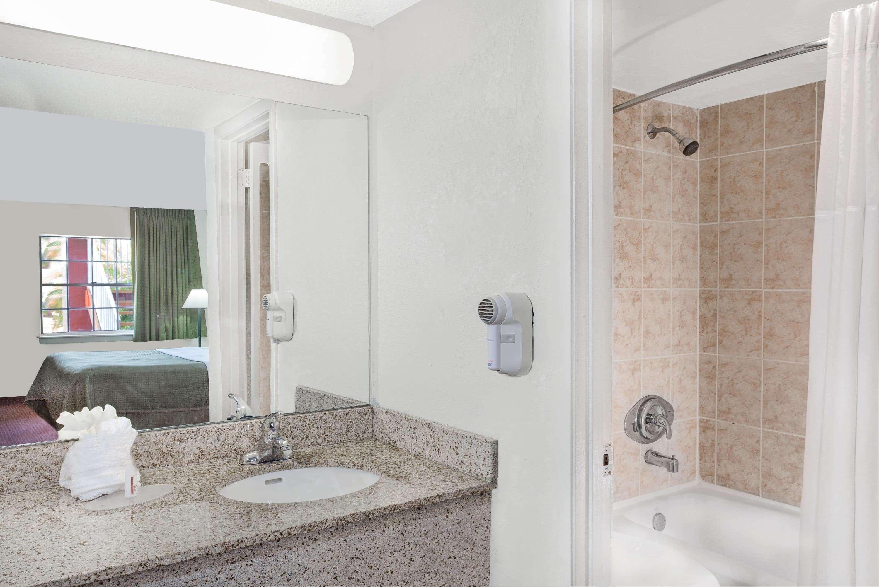 Howard Johnson By Wyndham Ft. Myers Fl Fort Myers Extérieur photo